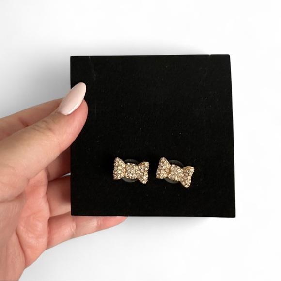Kate Spade Gold Bow crystals throughout Stud Earrings - like new - Picture 7 of 8